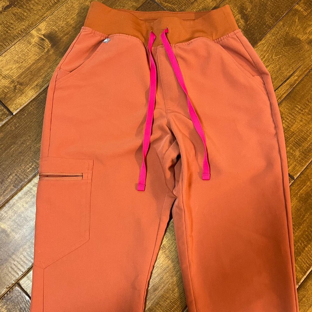 Figs High Waist Zamora Jogger Scrub Pants Nurse Doctor 3186 Terracotta X-Small - Picture 5 of 10